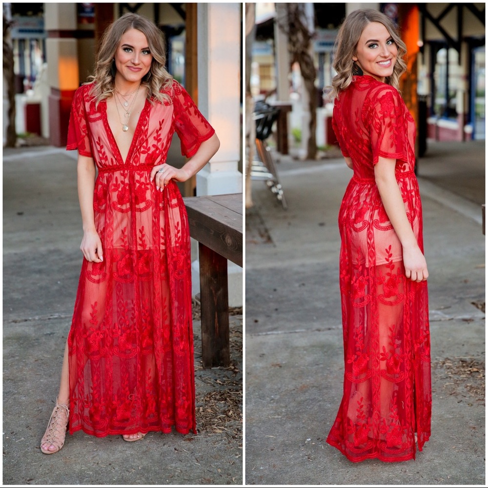 ✨LAST ONE✨Red lace romper maxi dress - Picture 2 of 2